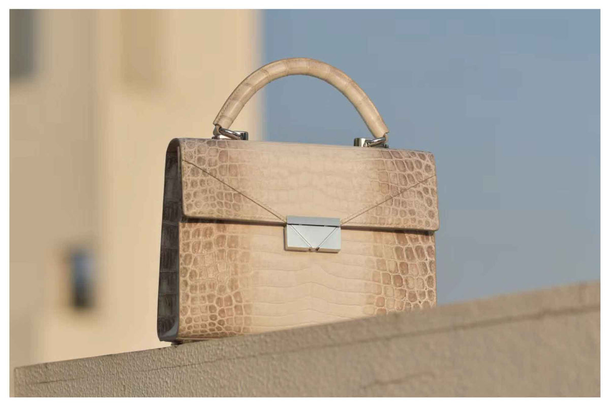 Briefcase Closure II