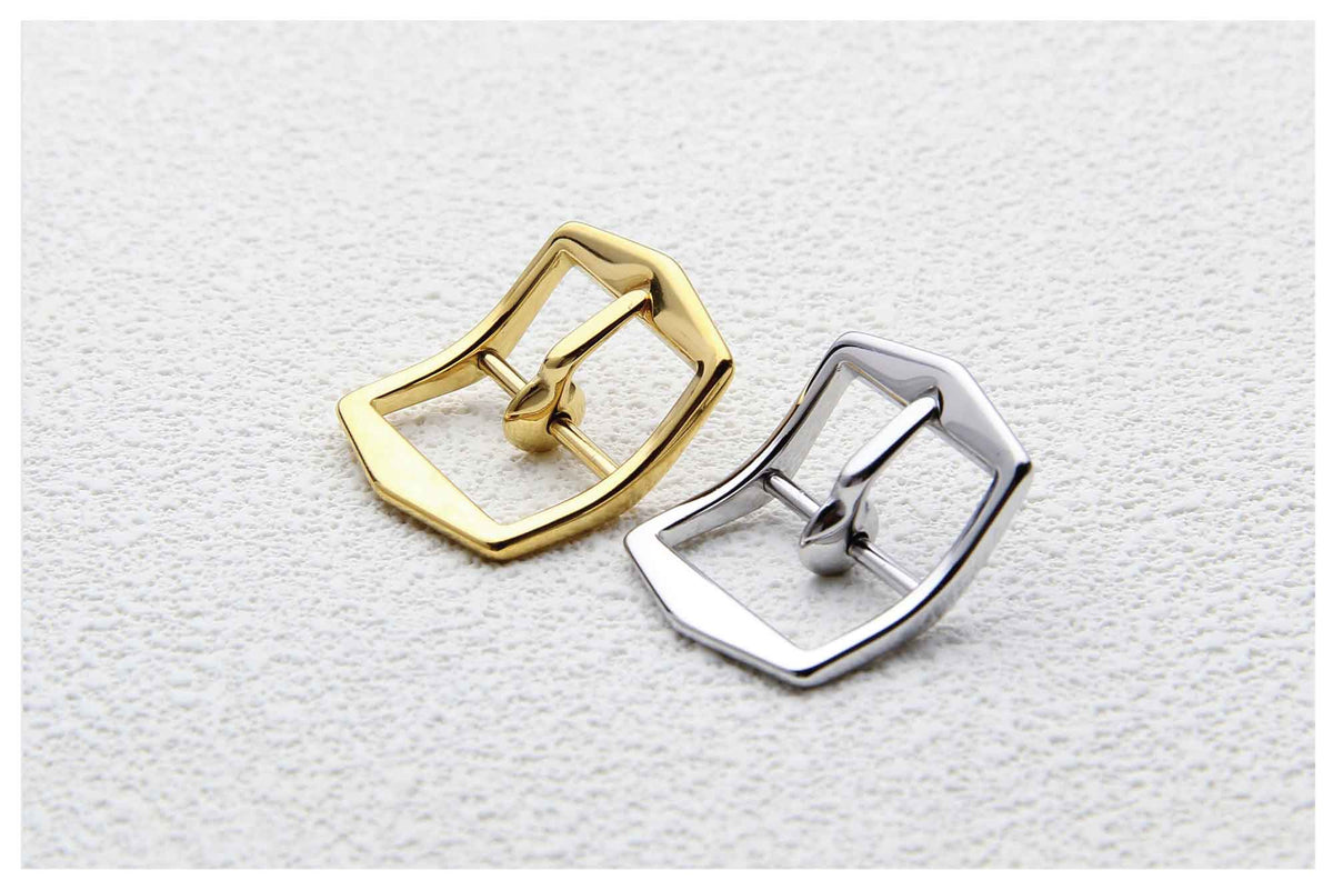 Curved Center Bar Buckle