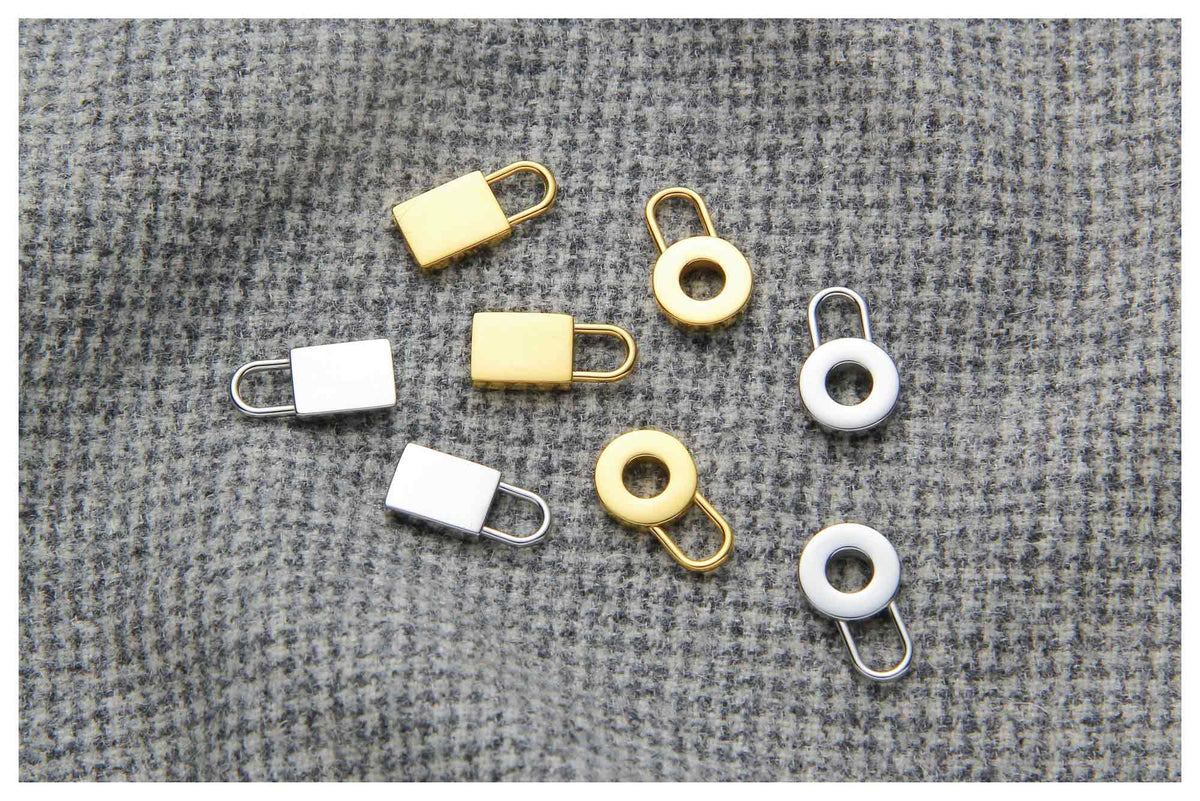 Donut & Lock Zipper Pull