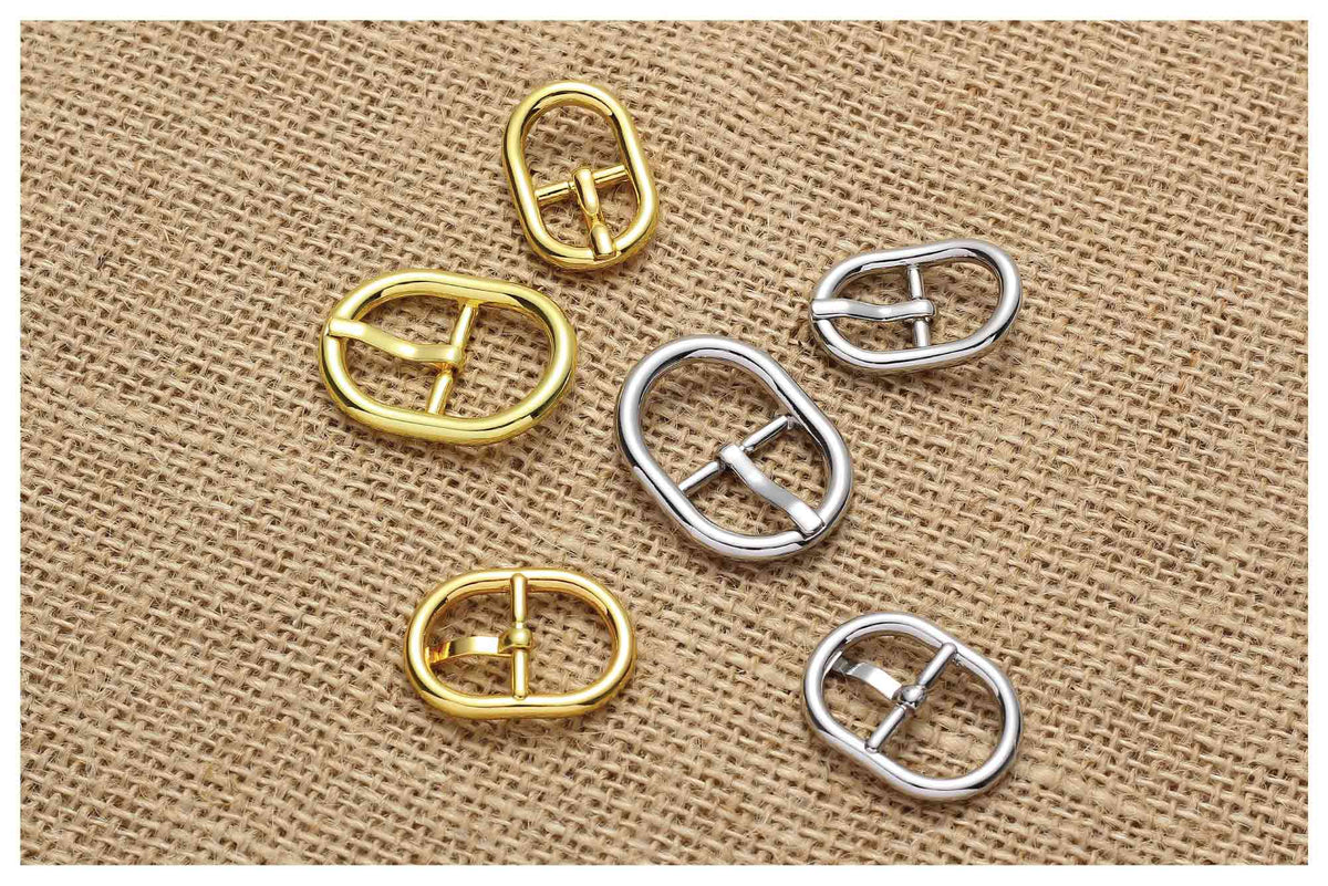 Oval Center Bar Buckle