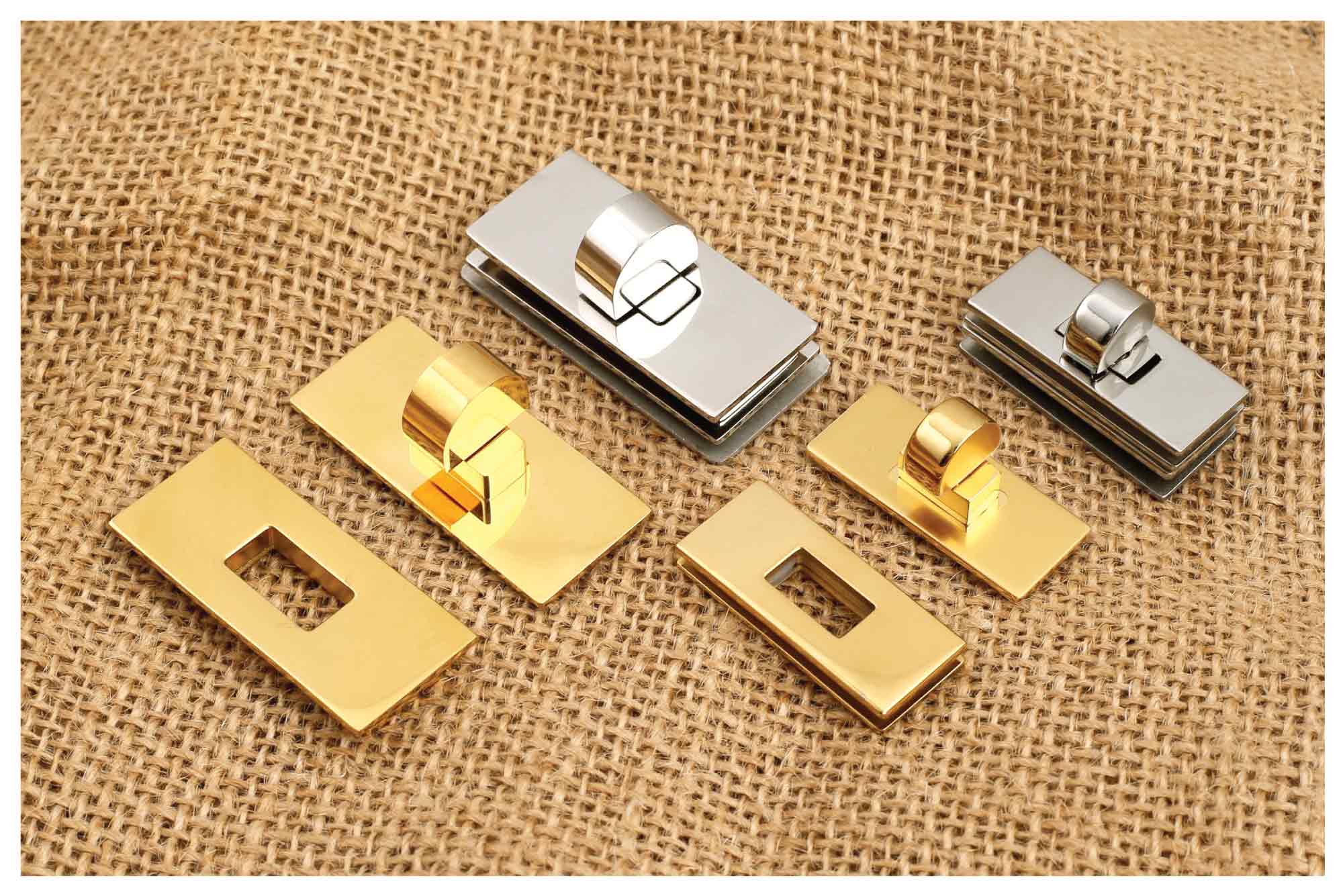 Rectangle Turn Lock II – Made on Jupiter