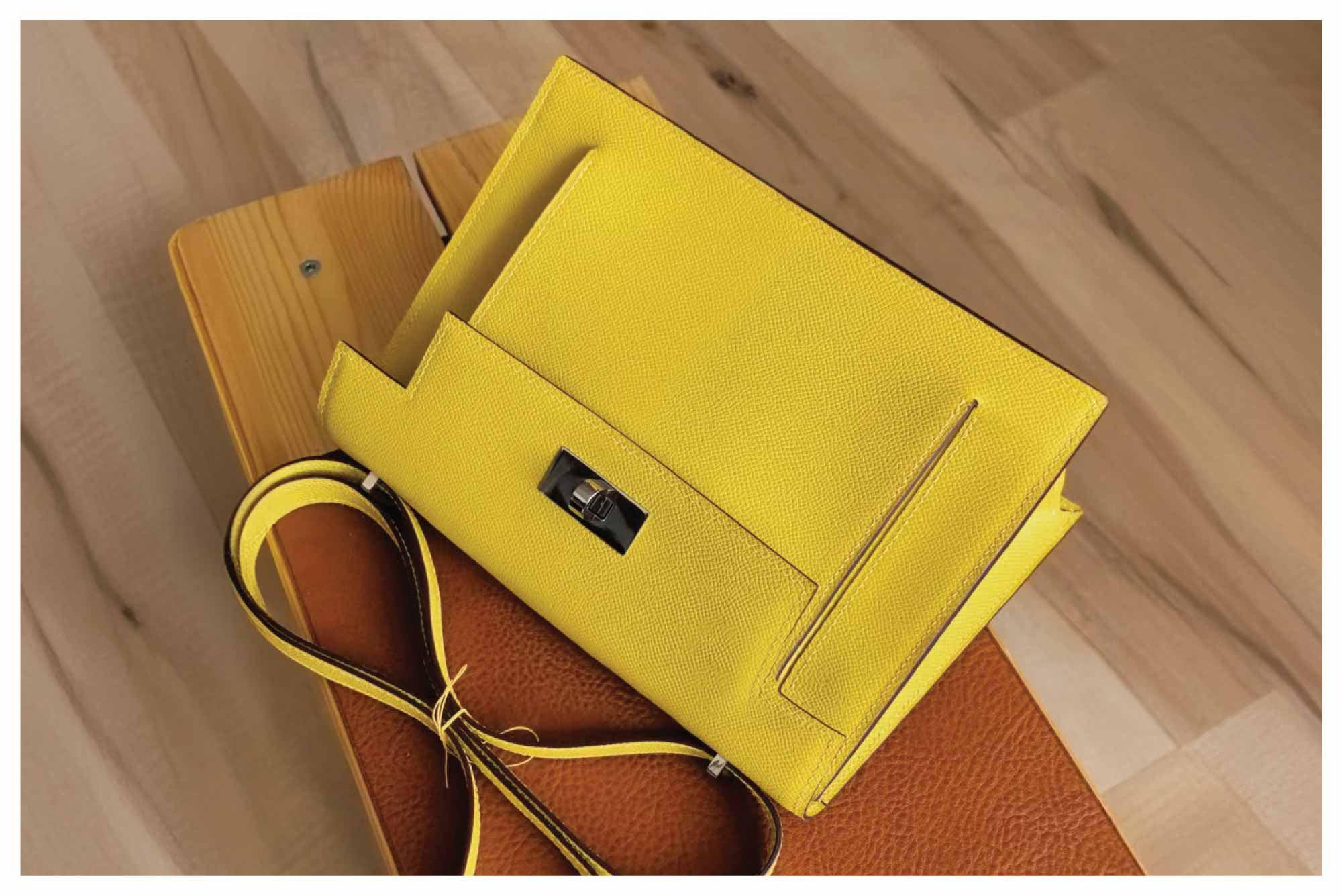 Rectangle Turn Lock II – Made on Jupiter