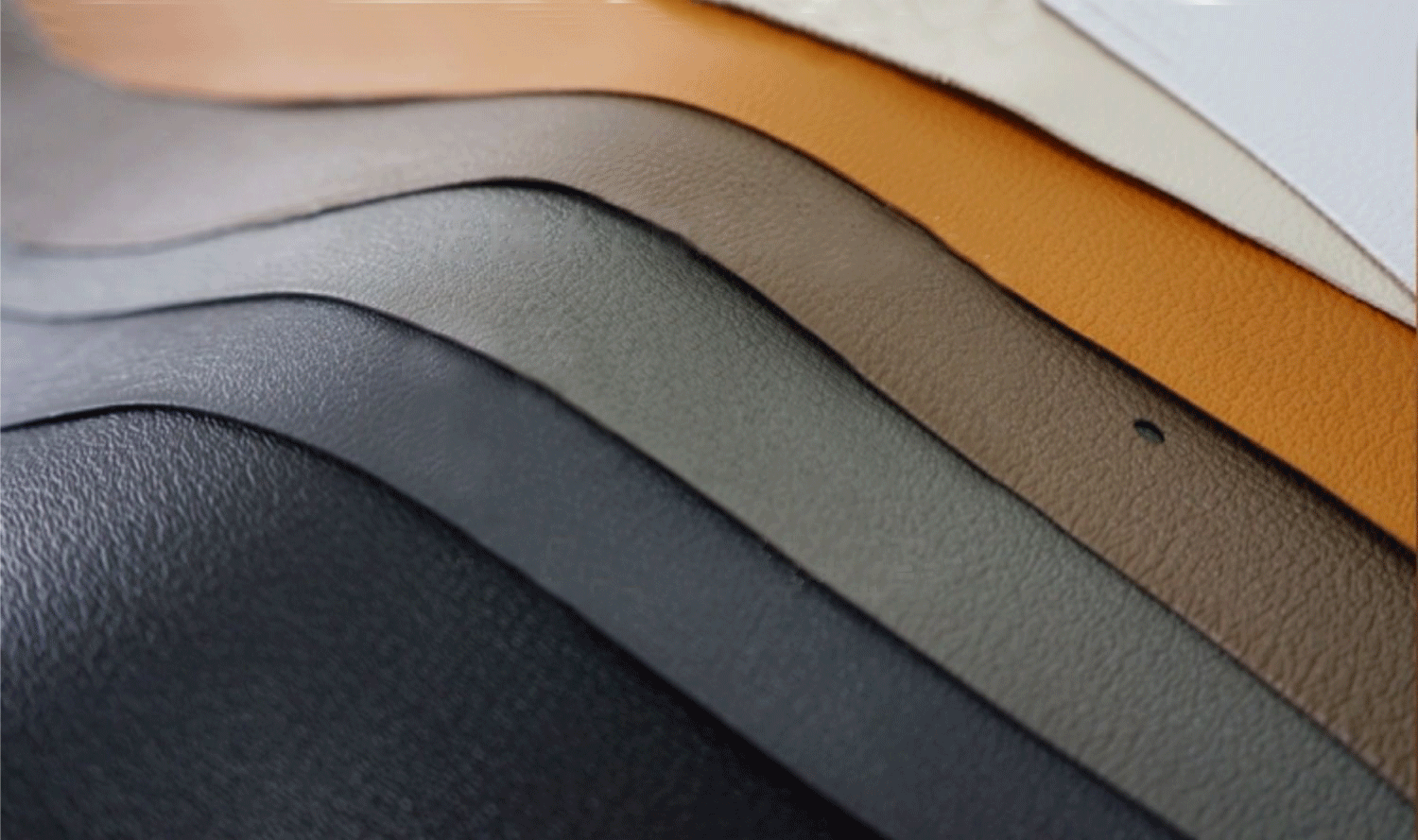 Black Epsom Leather – Made on Jupiter