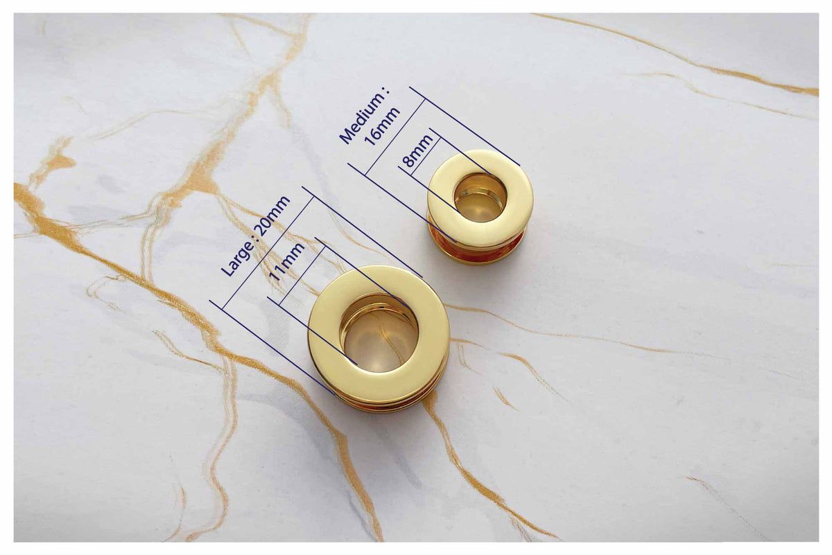 Grommet