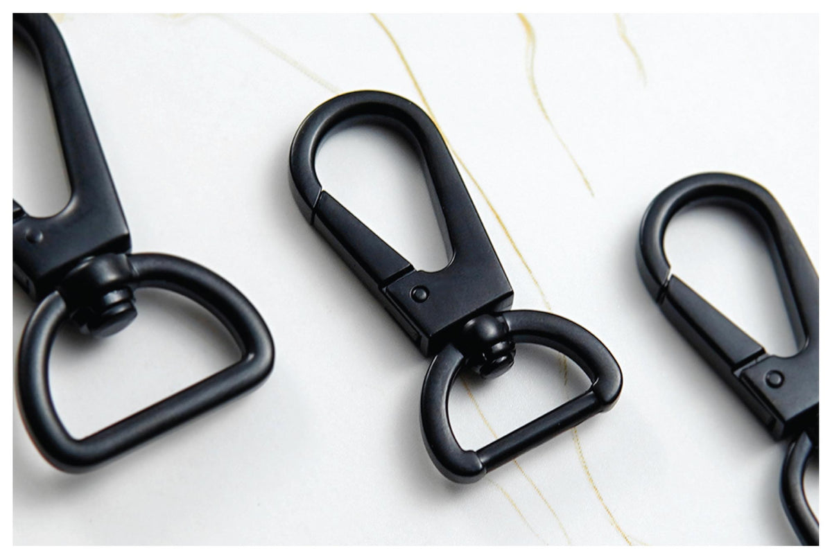 Black Flat End Swivel Bolt Snap