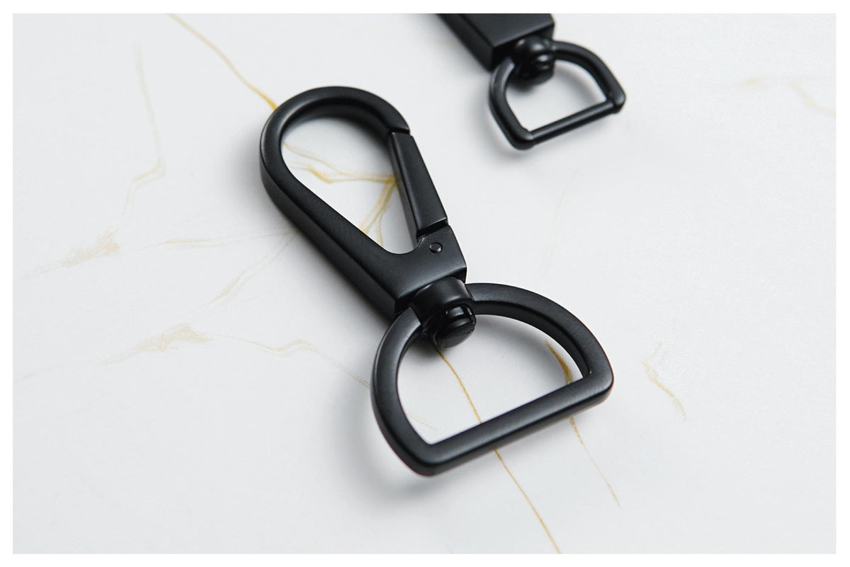 Black Flat End Swivel Bolt Snap