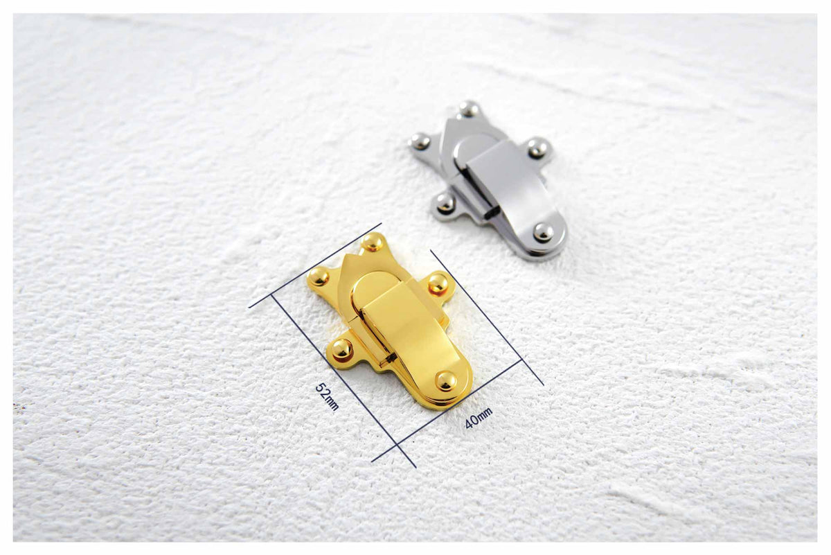 Clipper Closure for Suitcase